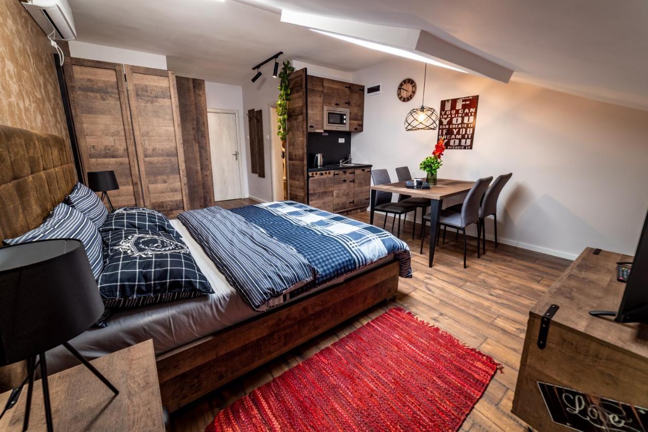 Ivi Place Apartments نوفي ساد المظهر الخارجي الصورة