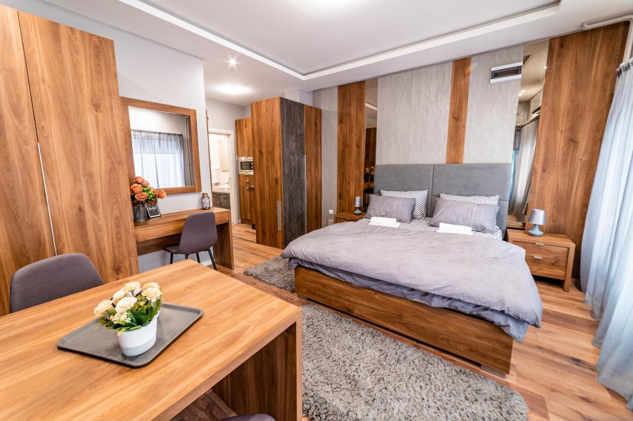 Ivi Place Apartments نوفي ساد المظهر الخارجي الصورة